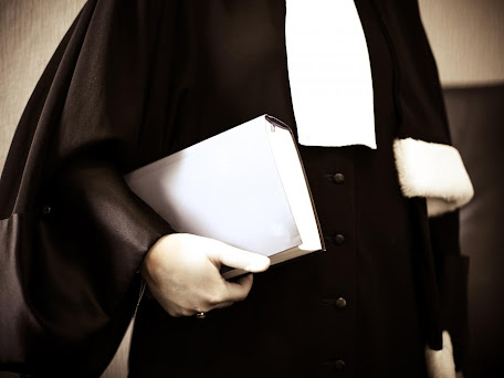 Si vous êtes à la recherche d’une avocate compétente aux alentours d’Avignon, contactez dès à présent Maître Valérie Cama.